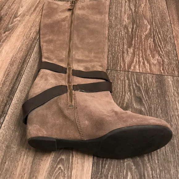 COPY - Franco Sarto gray suede wedge boots - Picture 4 of 4